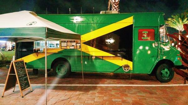 Jamaica Jamaica Food Truck