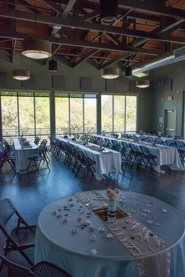 Table arrangements inside the building