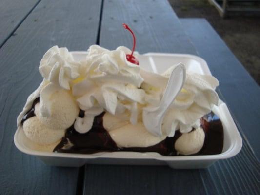 "Mini" Brownie Sundae... $2.10 w tax