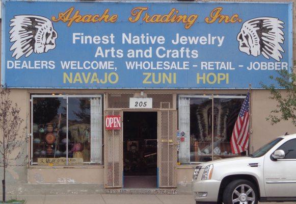 Apache Trading Co