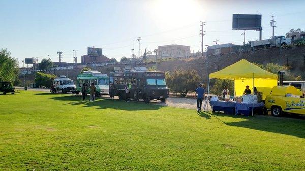 Food Trucks Galore (07/29/22). #Chinatown @EatSeeHear @StarliteCinemas #OutdoorEntertainment #Movies #Music #Food