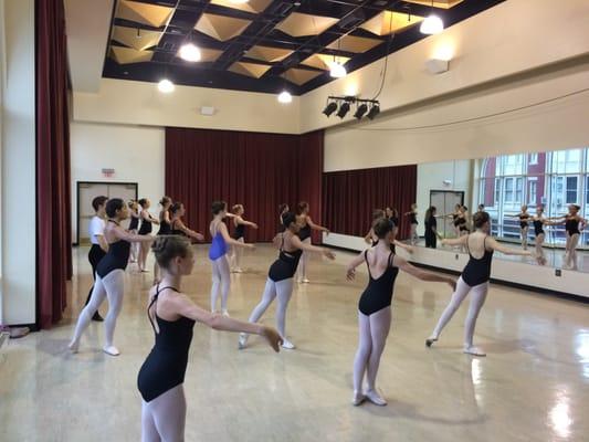 Classes at Appell Center's studio