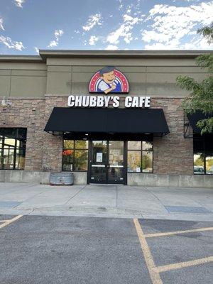 Chubby's Cafe outside