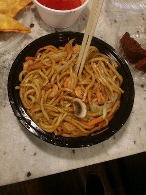 Shrimp lo mein