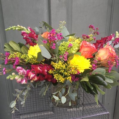 What a brilliant bouquet!  Send today!