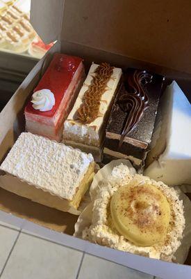 Dessert Sampler Box