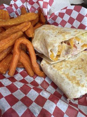 Chicken wrap grilled with sweet potato fries