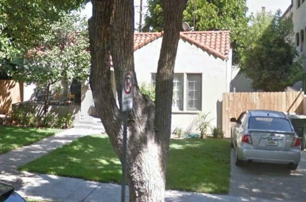 Ruberta -  a beautiful 2 bedroom Spanish Revival home in a tree lined street in Glendale