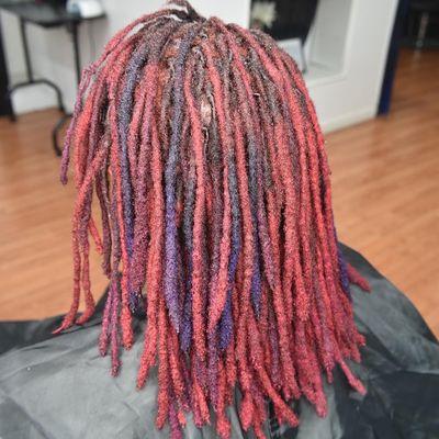 Locs color and retwist