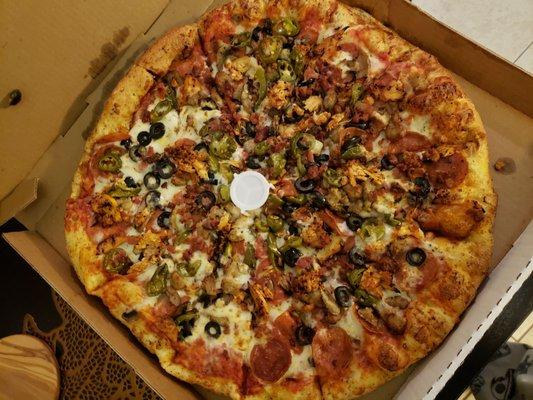 Pizza with 6 toppings