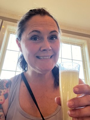 Complimentary mimosa? Yes please!