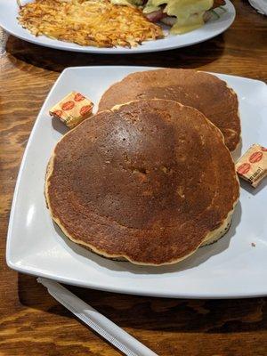 D1. Buttermilk Pancakes