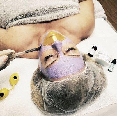 Facials, Peels, Microdermabrasion, Microneedling & much more to help your skin GLOW & REJUVENATE