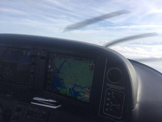 Instrument training on a Cirrus SR20 while on a cross country flight from Miami to Rhode Island.