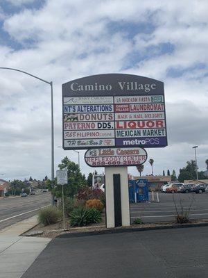 Camino Village Plaza