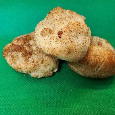 SNICKERDOODLE BITES