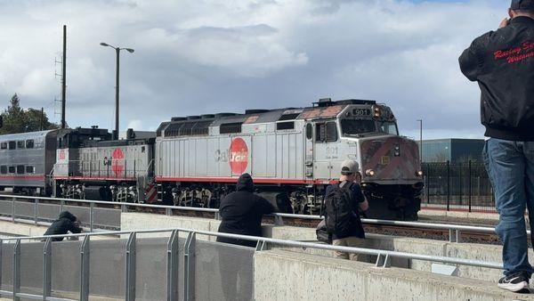 The Funnel Caltrain Gallery Cars Set.