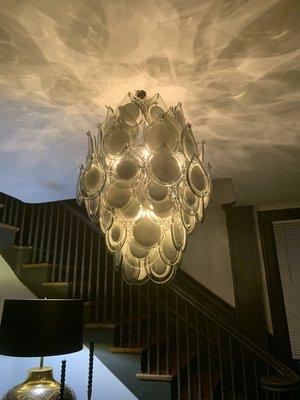 Chandeliers installation