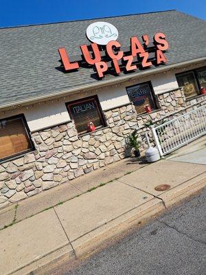 Lucas Pizza telford