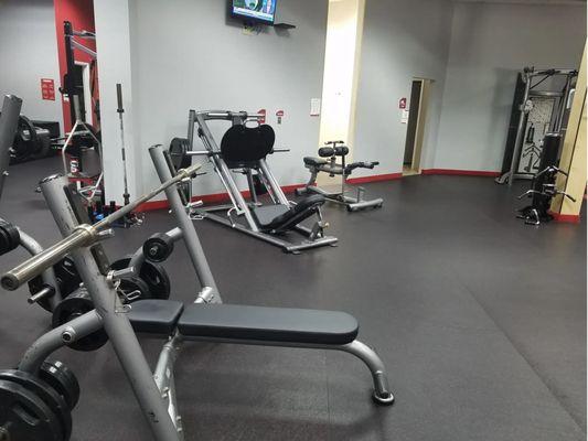 Members get access to the best range of cardio, strength, and functional training equipment, and more.