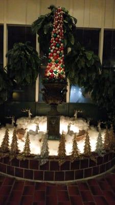 Boudreaux's Catering - Christmas decor