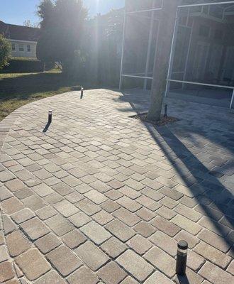 Half moon paver design