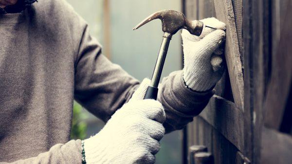 Repairing a fence