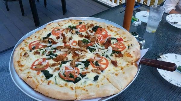 Chicken Florentine Pizza on our patio!