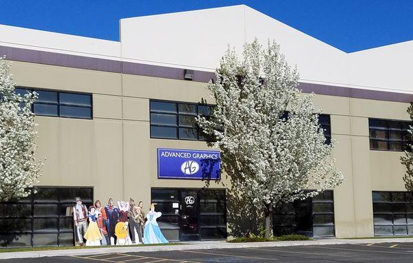 Advanced Graphics Warehouse 466 N. Marshall Way Layton, Utah 84041