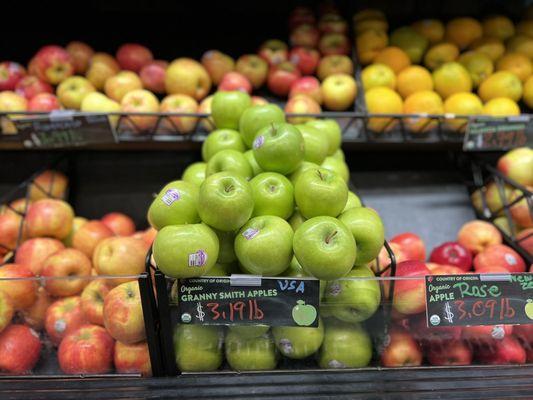 Natural Grocers