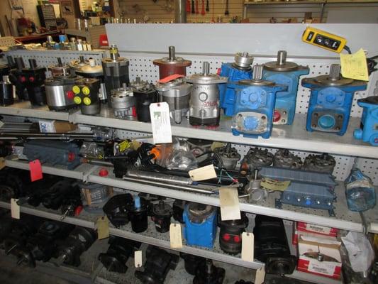 MANY BRANDS AND STYLE OF PUMPS AND MOTOR ON THE SHELP FOR YOUR APPLICATION