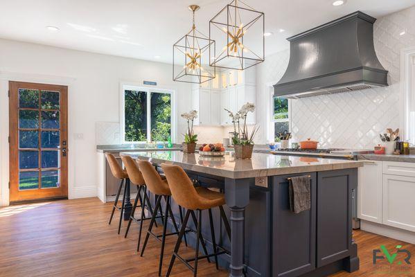 Coastal Kitchen Remodeling in Agoura Hills, CA