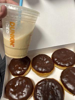 Latin cream Donut with frozen coffee