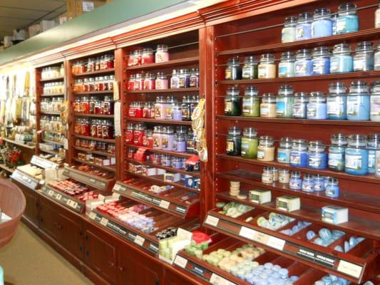 We have a large selection of Yankee candles and Colonial Candles of cape cod.