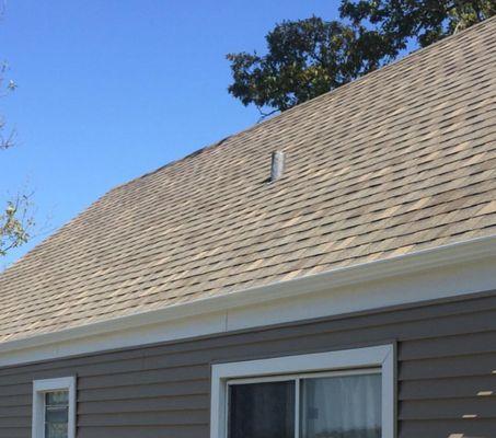 New asphalt shingle roofing project