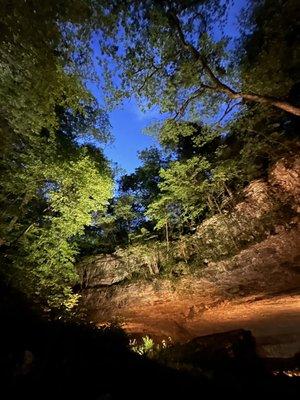 Entrance to The Caverns.