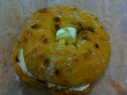 French toast bagel w/ cream cheese