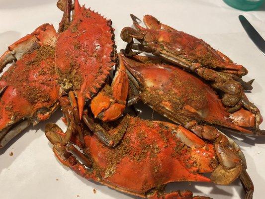 Delicious steamed crab