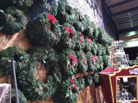 Fresh Wreaths, of all sizes.