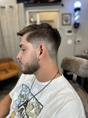 A fresh and natural cut with beard trim