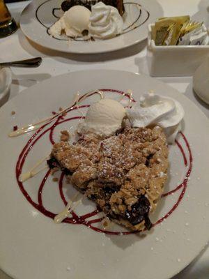 Blueberry Crumb Pie