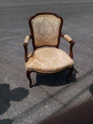 Beautiful Queen Ann Occasional Chair