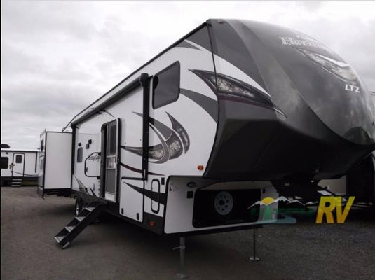 Fifth Wheels and Toy Haulers