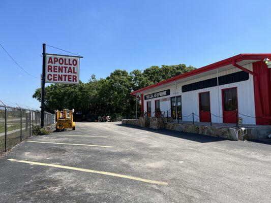 Apollo Rental Center