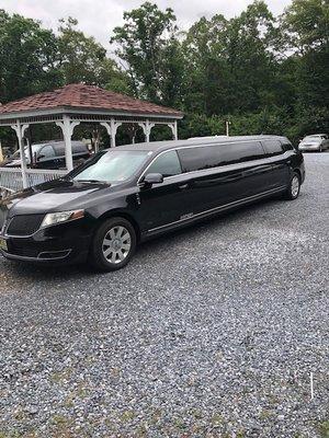 Black MKT Stretch Limousine!