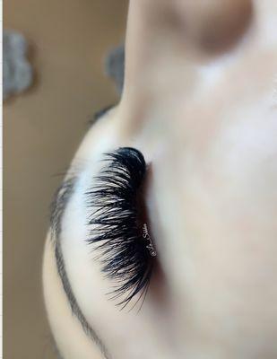 Volume lashes