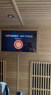 Hot Cycle HIIT class