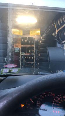 I came here with a tire emergency yesterday And had a great experience.