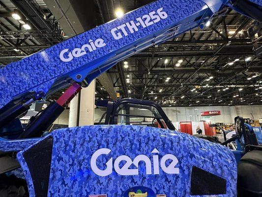 Genie Corporation - GTH-1256 Full Wrap