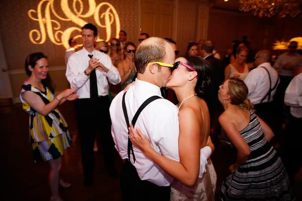 Willow Brook Country Club in Tyler, TX Wedding kiss